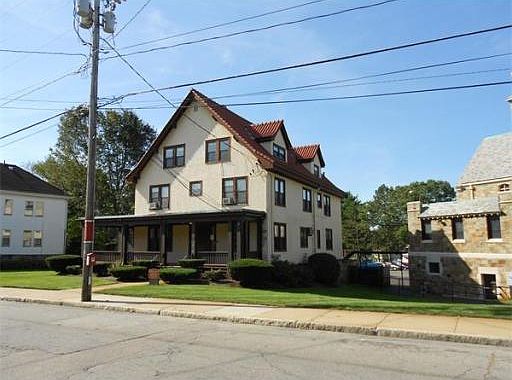 2nd image of 42 Wendell Ave