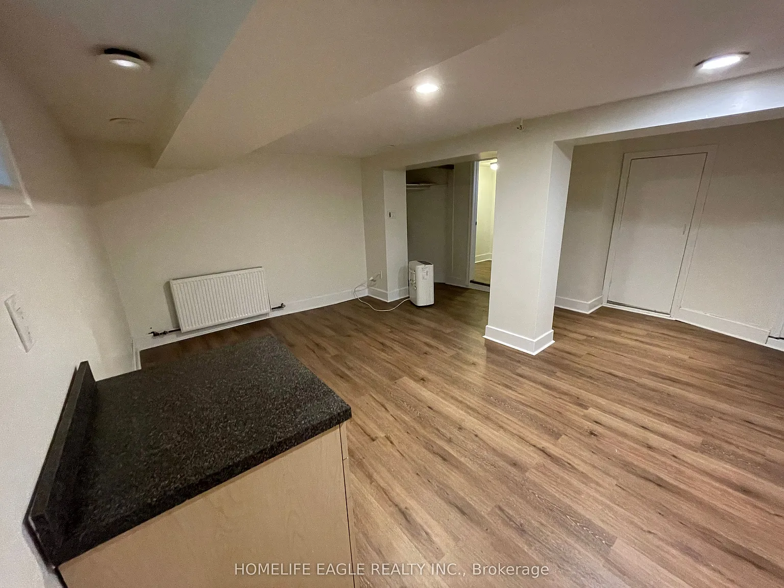 2 bed, $2,000 — Photo 2