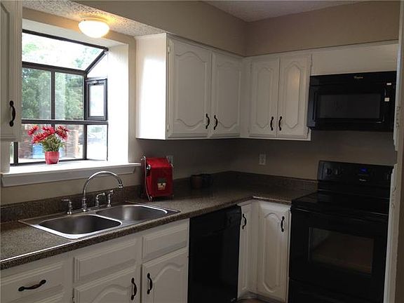 4th image of 1001 Turtle Lake Blvd #116