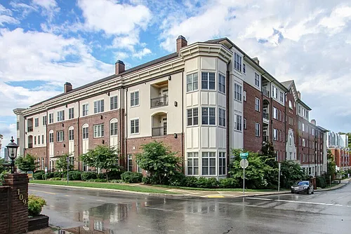 4120 Ridgefield Dr #200 Photo 1