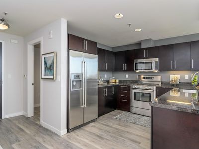 222 Broadway St APT 602, Oakland, CA, 94607