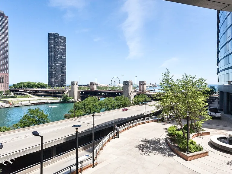 420 E Waterside Dr #1912 — Photo 26