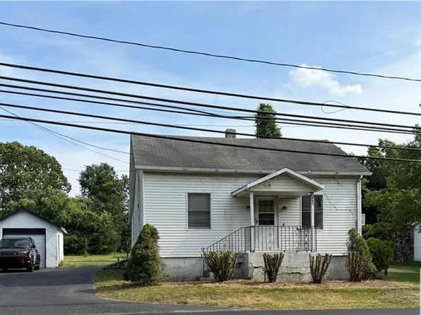 85 Pergola Ave, Monroe Township, NJ 08831