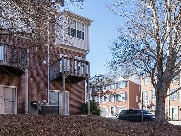 4th image of 3177 Mill Springs Cir