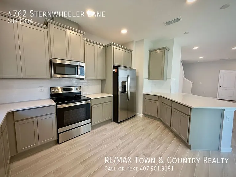 4762 Sternwheeler Ln — Photo 8