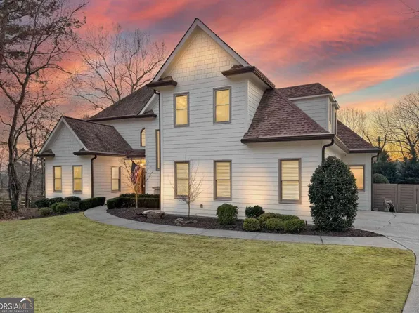 630 Oakstone Ct, Alpharetta, GA 30004