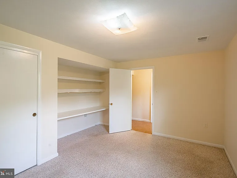 6608 Fairlawn Dr — Photo 29