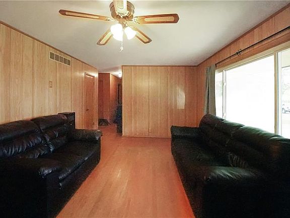 5th image of 15808 E South Ave