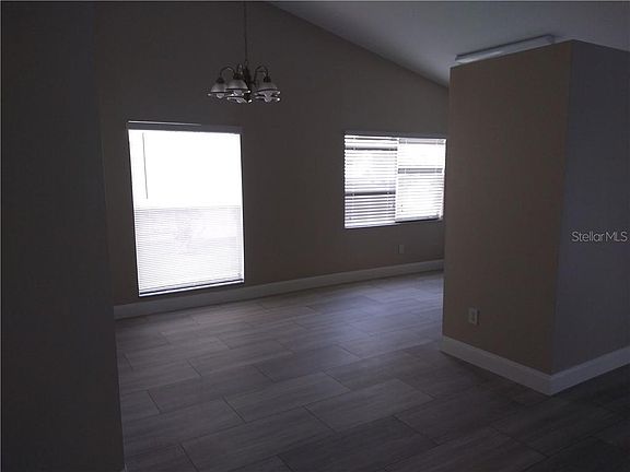 3rd image of 3642 Ventura Club Cir