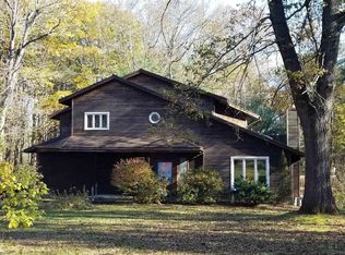 1020 Saratoga Rd, Gansevoort, NY 12831