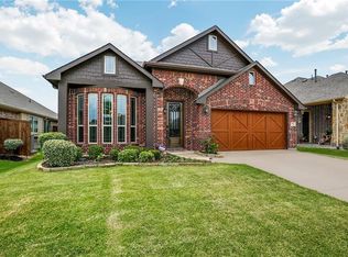 721 Marietta Ln, Aubrey, TX 76227