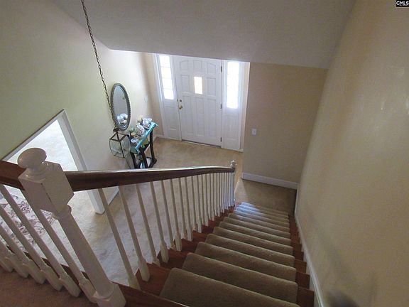 4th image of 1419 Gue Rd