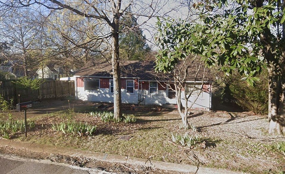 1st image of 604 S 15th St