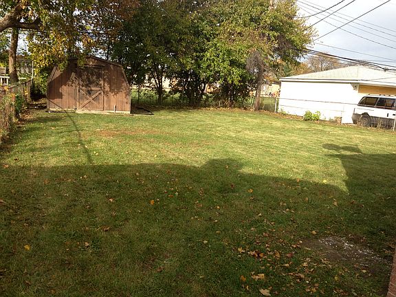 2nd image of 30578 Hiveley St