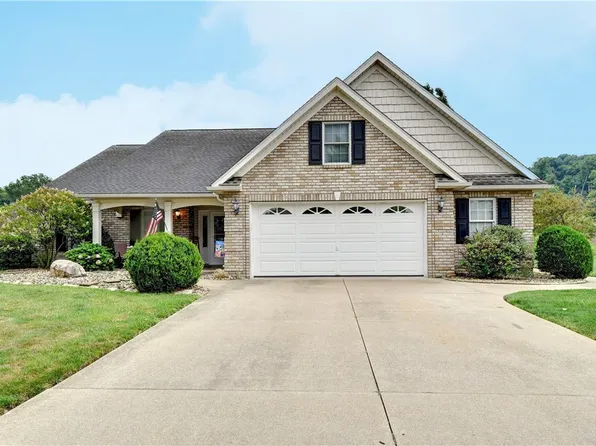 5232 Oriole Ct, Millersburg, OH 44654