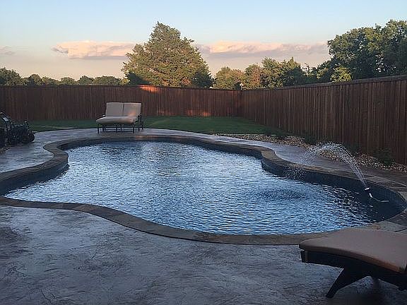 5th image of 64 Fairway Cir