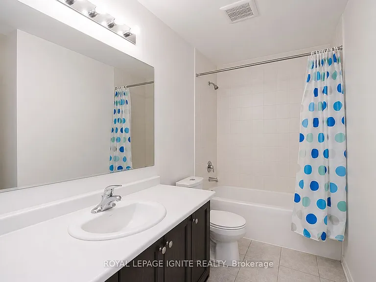 28 Foxberry Rd — Photo 11
