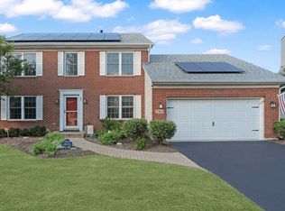 2304 Tremont Ave, Aurora, IL 60502