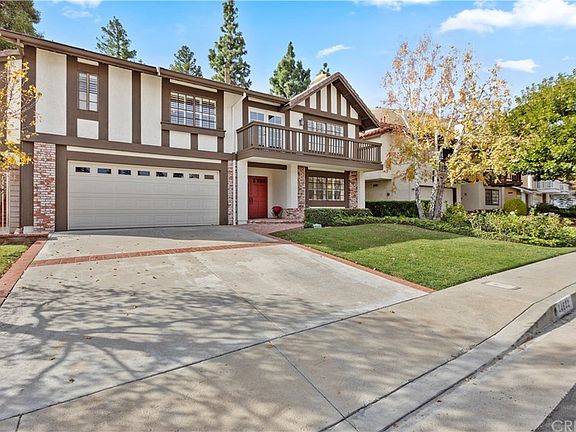 2nd image of 24622 Gardenstone Ln