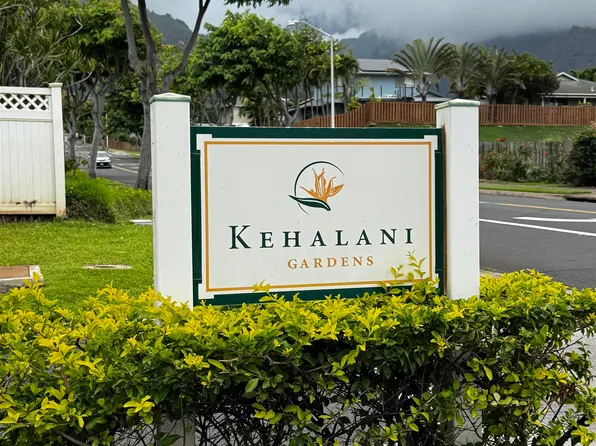 676 Meakanu Ln APT 1305, Wailuku, HI 96793