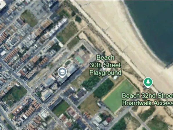 (undisclosed Address), Far Rockaway, NY 11691