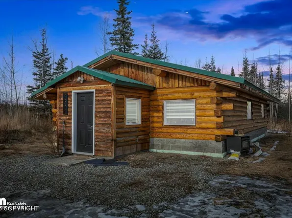 7950 W Scarlet Cir, Wasilla, AK 99623