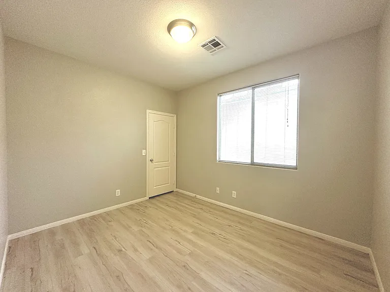5007 Caprock Canyon Ave — Photo 23