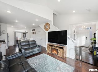 247 S Old Hammer St, Aurora, CO 80018