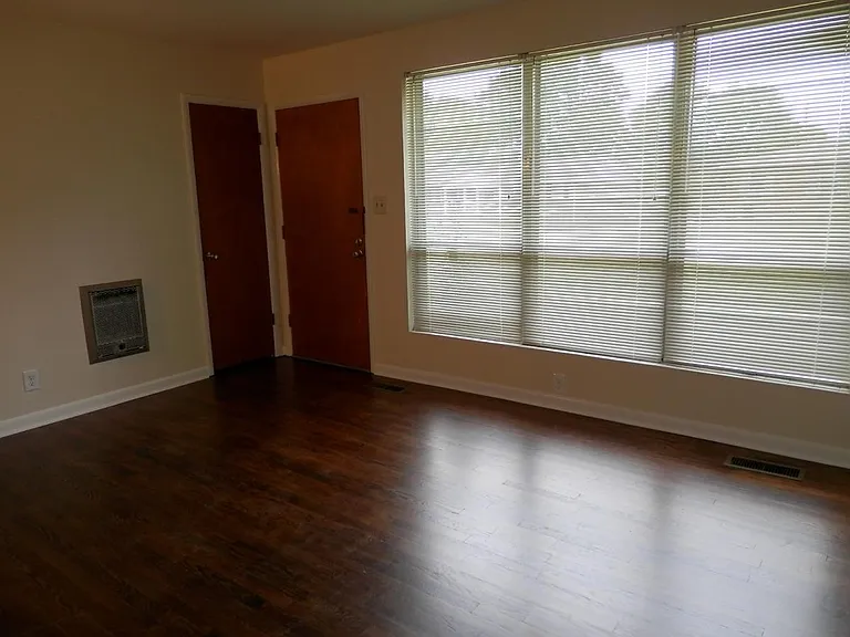 4305 Hunt Dr NW — Photo 9