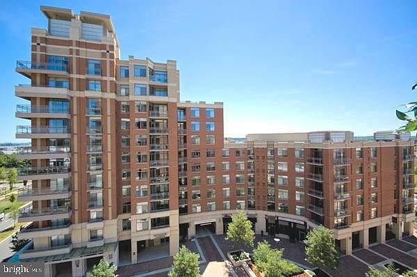 1st image of 3650 S Glebe Rd Unit 347