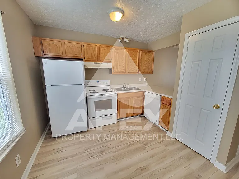 Nature View Condominiums — Photo 36