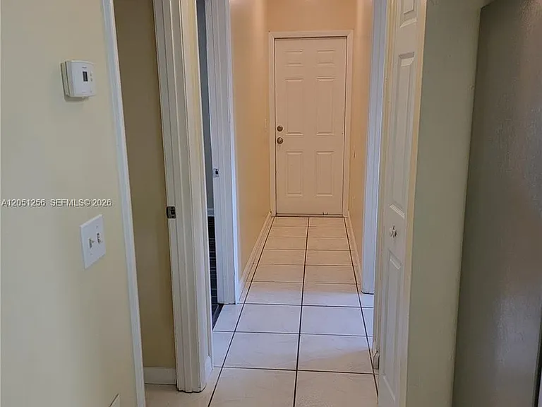 307 S Ocean Dr #B — Photo 14