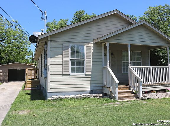 3rd image of 219 Bank St