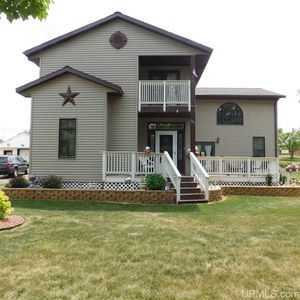 809 E D St, Iron Mountain, MI, 49801