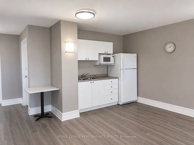 136 Edwards St #206 — Photo 31