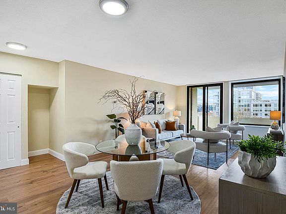 2nd image of 300 M St SW #N508