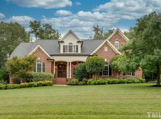 7928 Twin Pines Way, Fuquay Varina, NC 27526