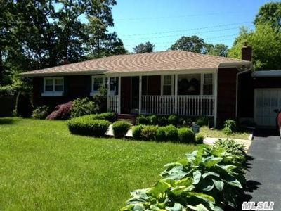 57 Carlton Dr E, Shirley, NY, 11967
