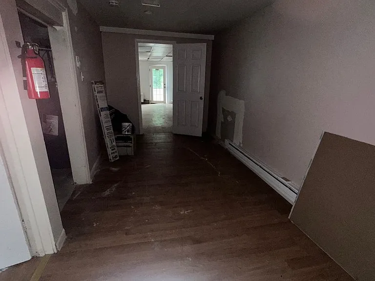 49A N Main St — Photo 11