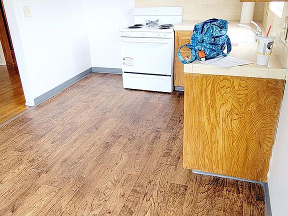 3rd image of 2229 Hendricks Ave #2229
