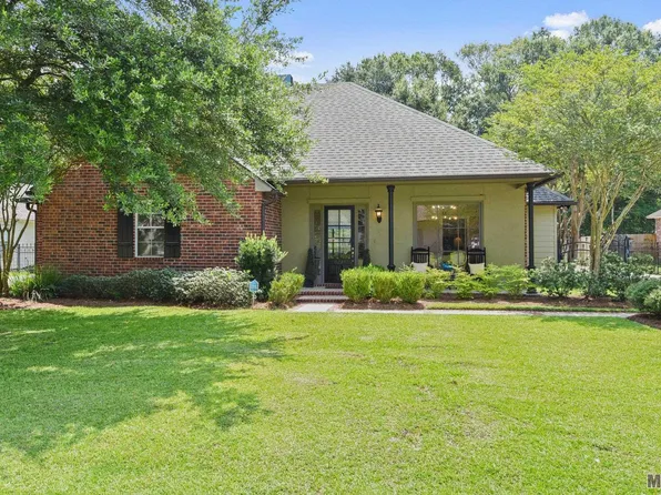 6233 Riverine Dr, Baton Rouge, LA 70820