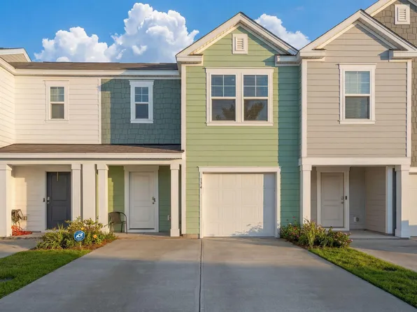 134 Orchid Bloom Cir, Moncks Corner, SC 29461