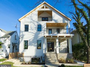 4891 Macarthur Blvd NW, Washington, DC 20007