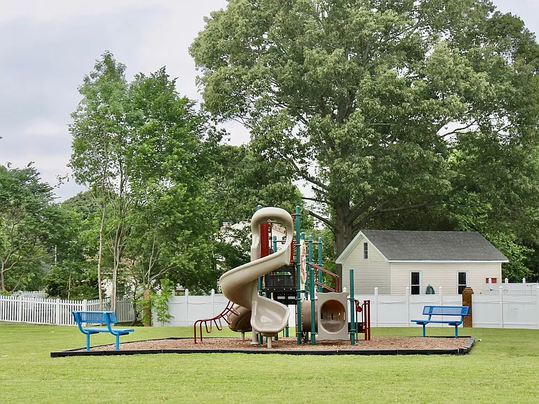 5168 Settlers Park Dr — Photo 41