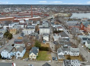 11 Chapel St, Biddeford, ME 04005