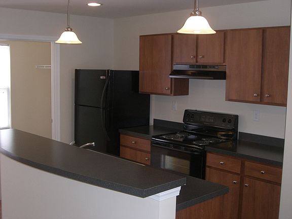 4th image of 159 Old Towne Walk Unit 108