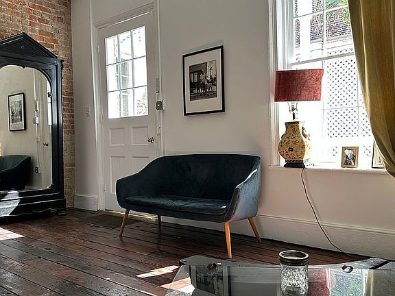 5th image of 620 Julia St