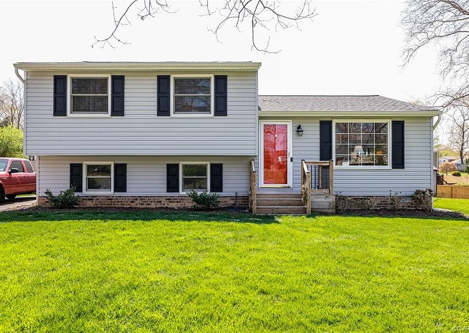 1st image of 4909 Daffodil Cir