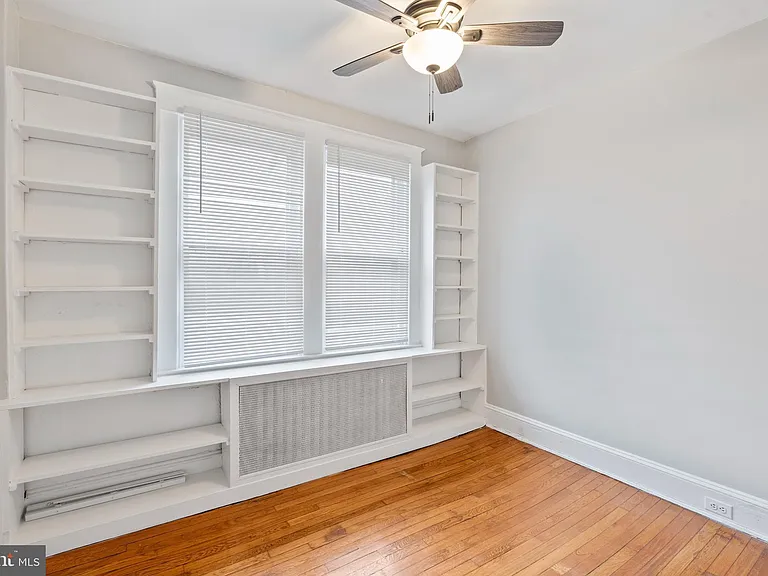 639 Plymouth Rd — Photo 12
