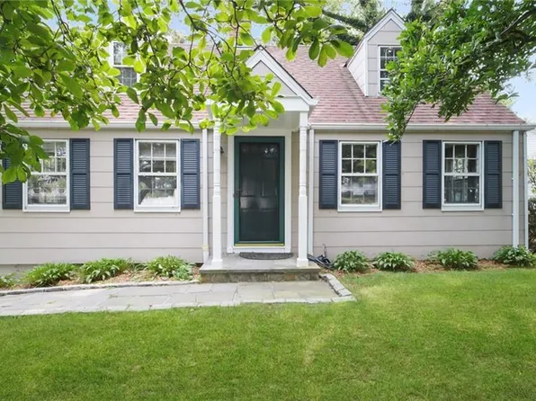 273 West Avenue, Darien, CT 06820